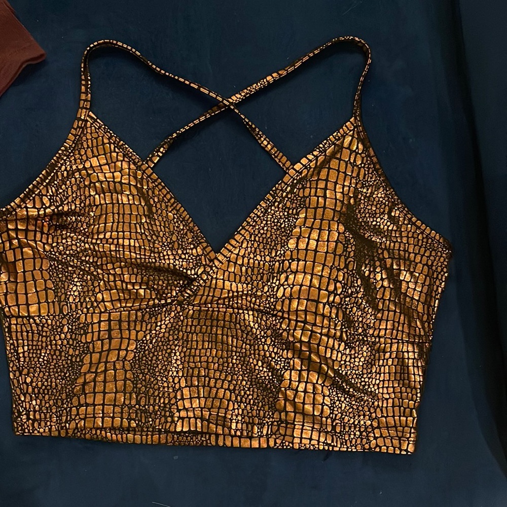 Printed crop top